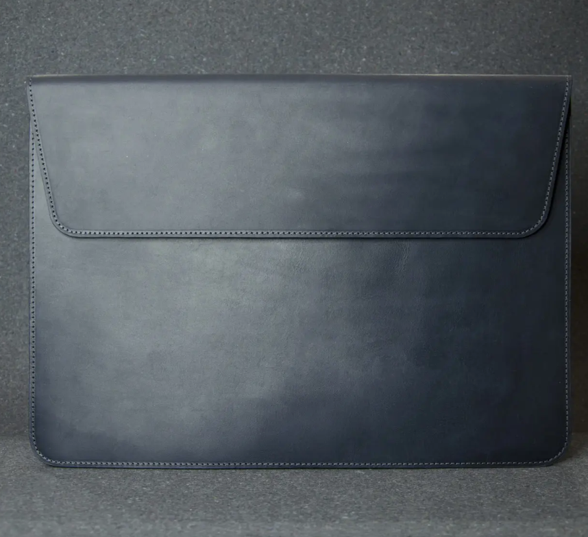 Edgy leather protective case